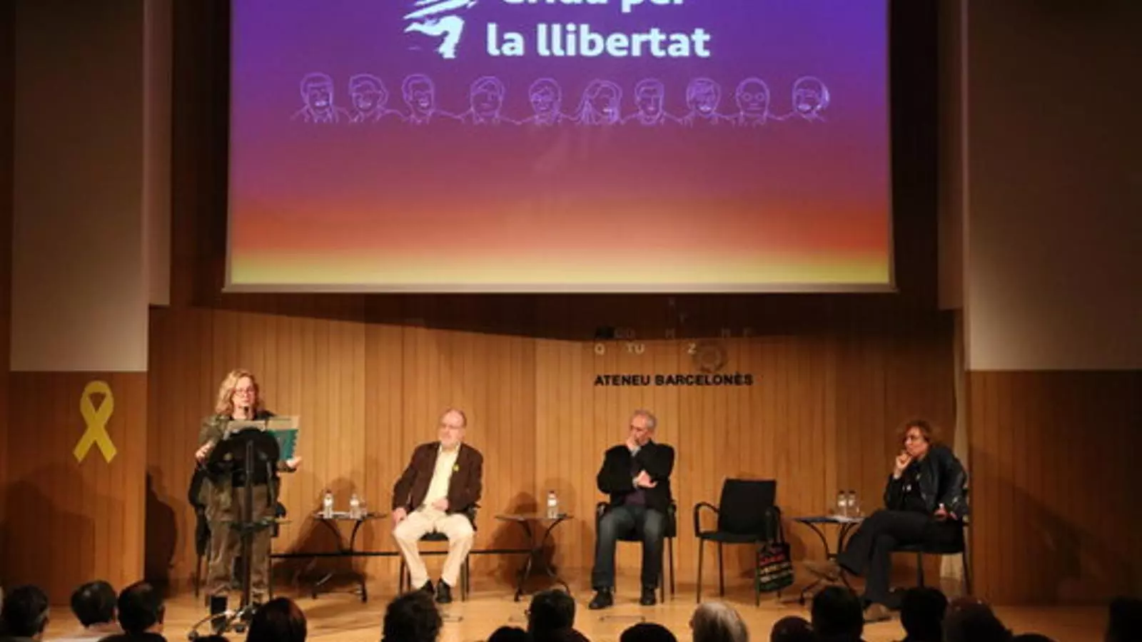 Imatge de l'acte de presentació de La Crida a l'Ateneu Barcelonès