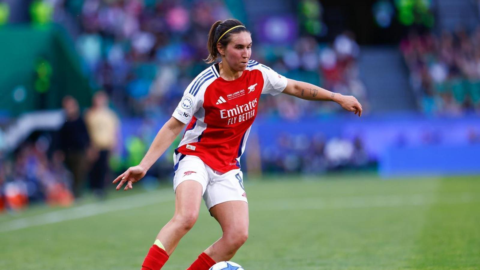 Mariona Caldentey during a match with Arsenal