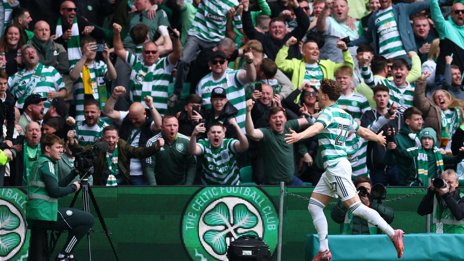 Arne Engels, from Celtic, celebrates the equalizer goal against Hearts