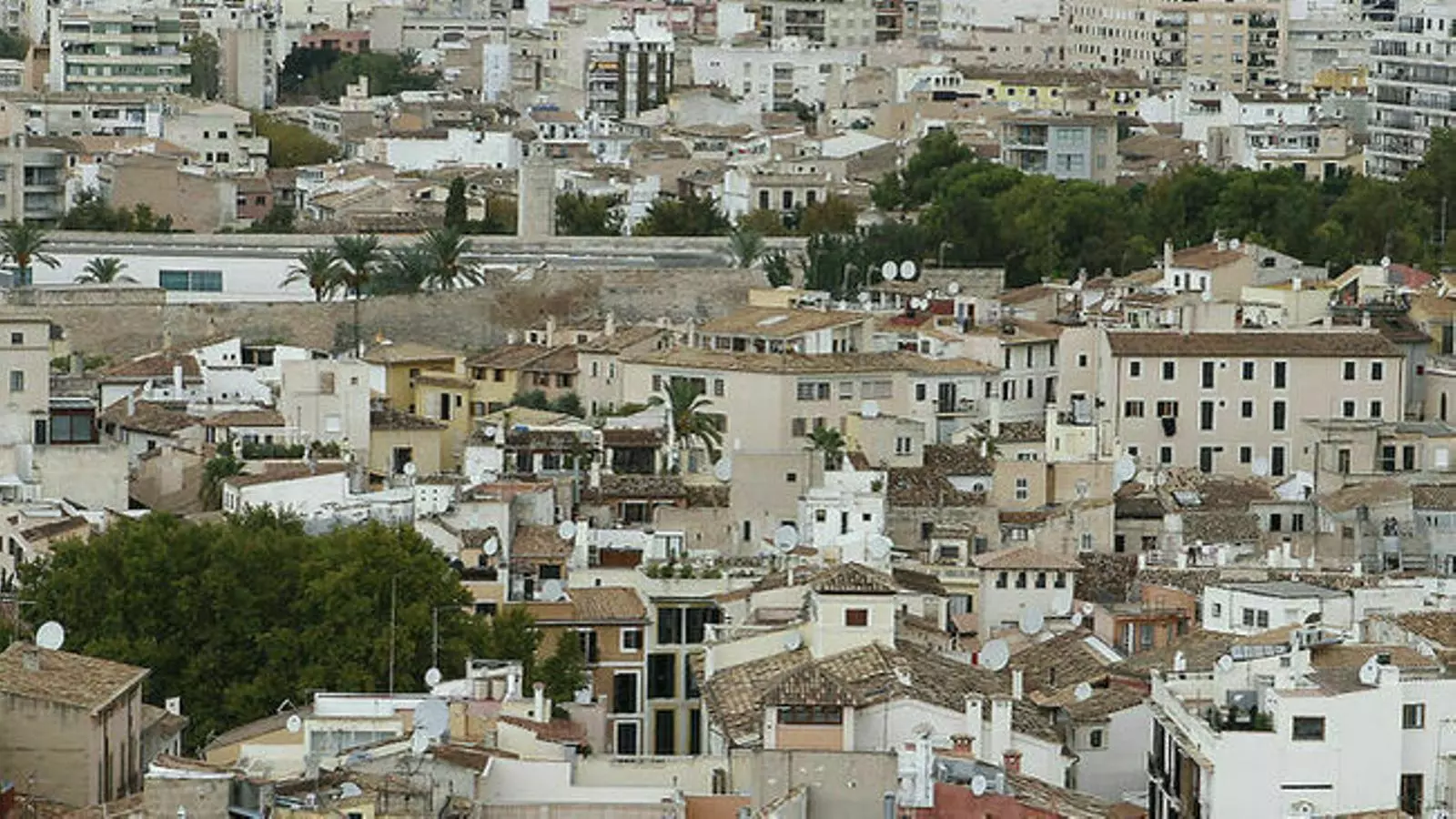 Les Illes han registrat 105 compravendes d'habitatge per cada 100.000 habitants.