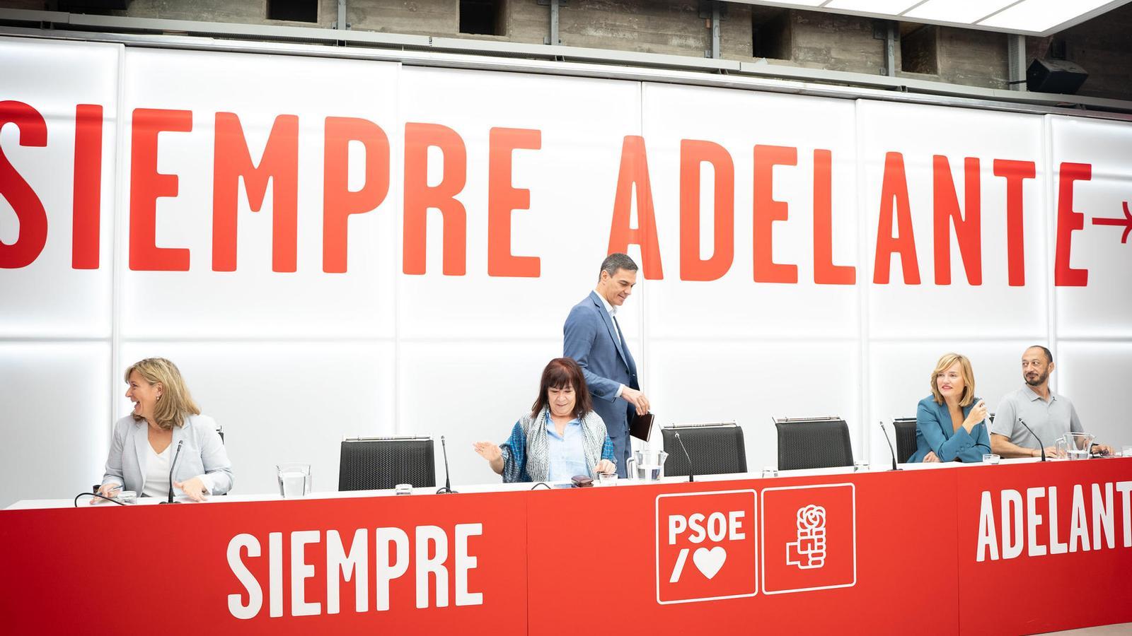 Reunió de la comissió executiva federal del PSOE, a la seu del carrer Ferraz, a Madrid