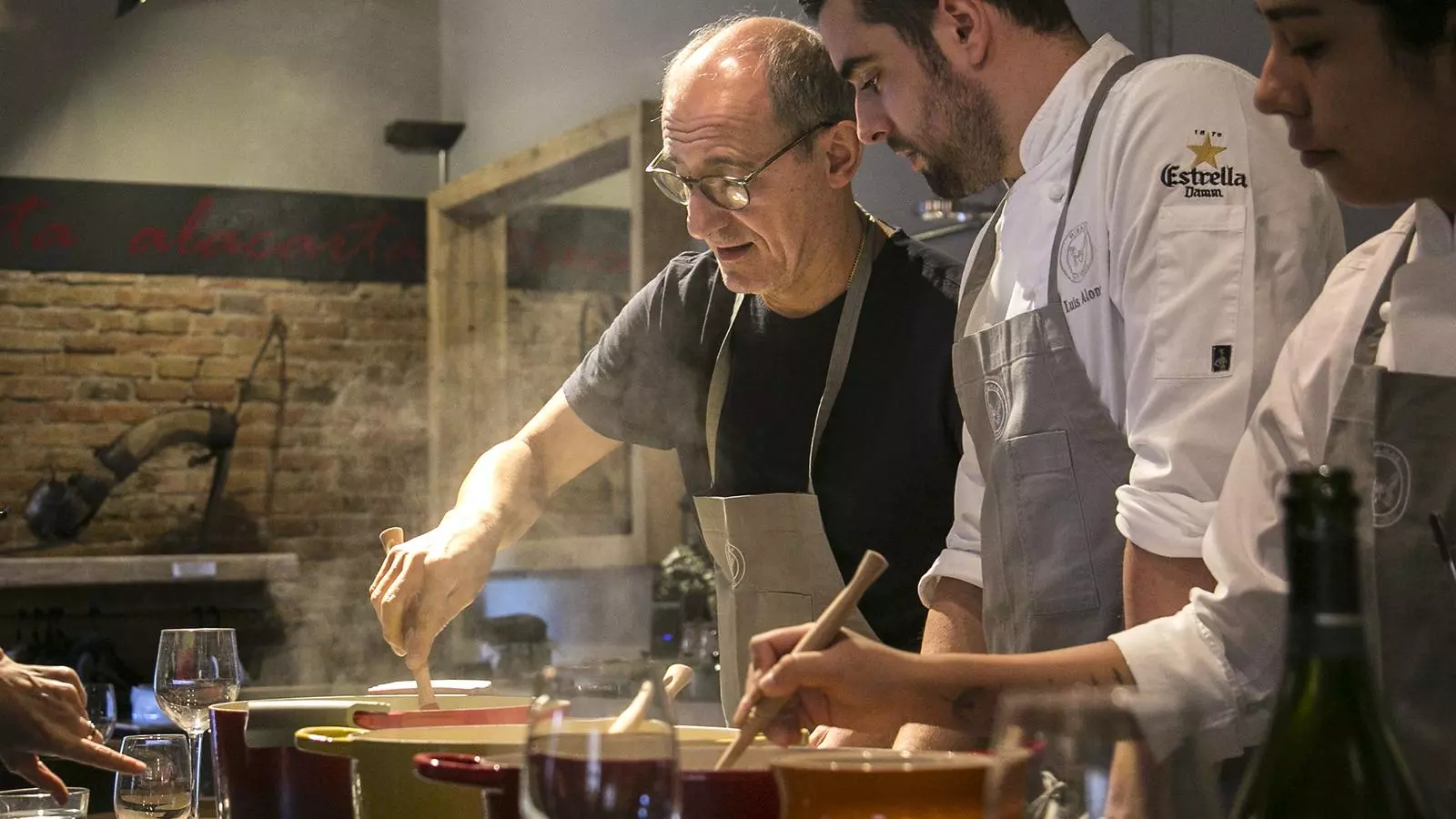 El xef Paco Pérez durant la presentació del llibre