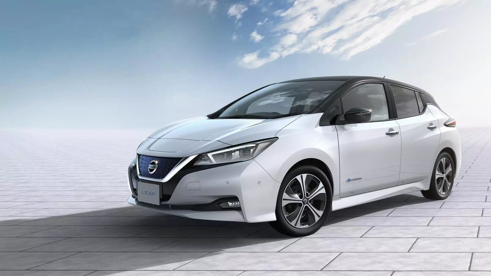 Nissan Leaf 2018: elèctric, autònom i amb un sol pedal per governar-los a tots