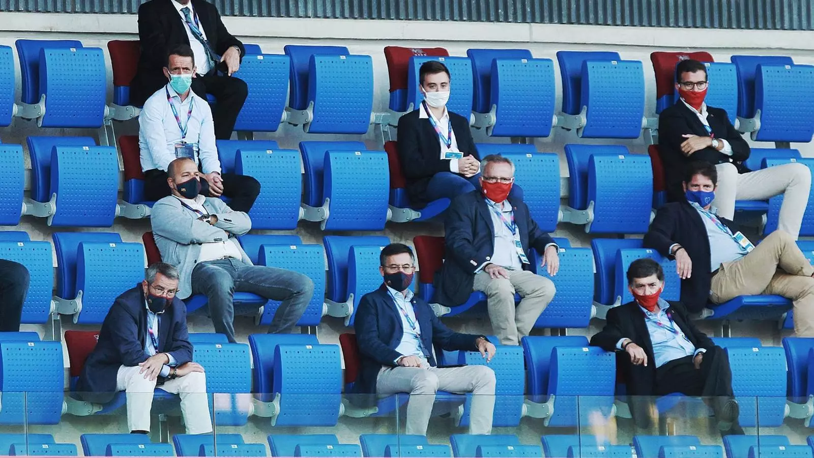 Als 13 directius del Barça
