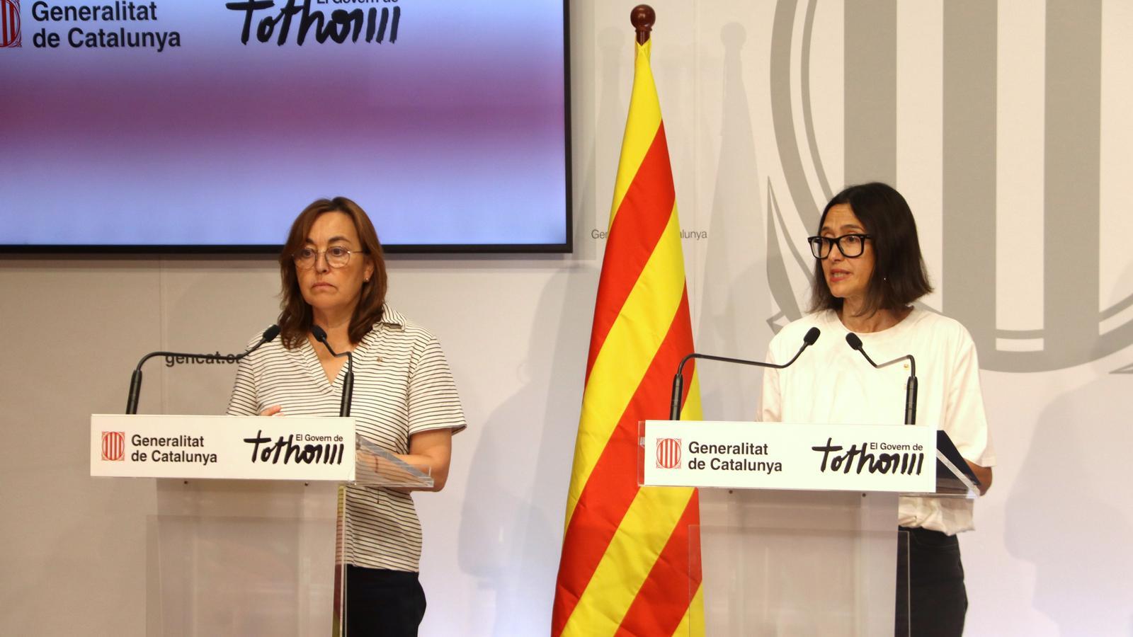 La consejera de Territorio, Sílvia Paneque, y la consejera de Interior, Núria Parlon, durante la rueda de prensa para presentar el gemelo digital.