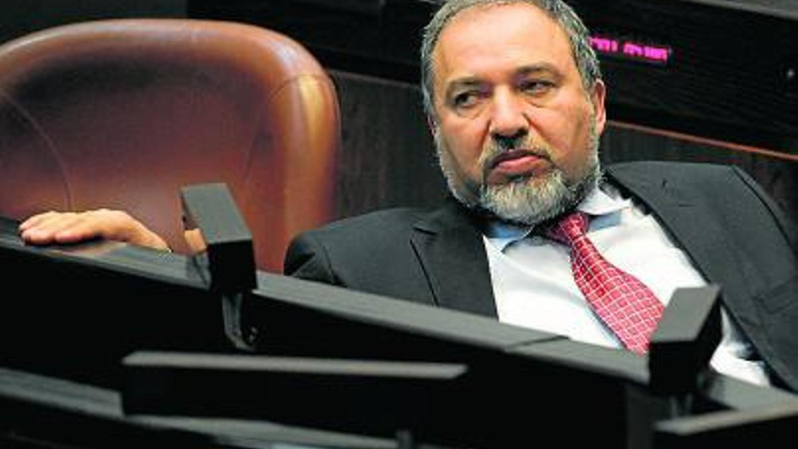L'ultra Lieberman plega del govern israelià