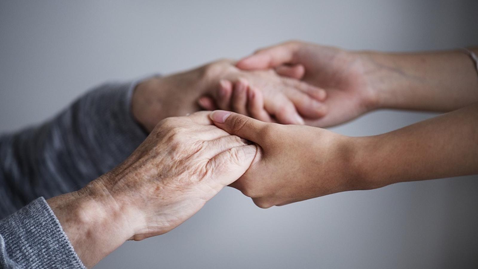 Requests for help and alerts for suicidal behavior increase in the Balearic Islands