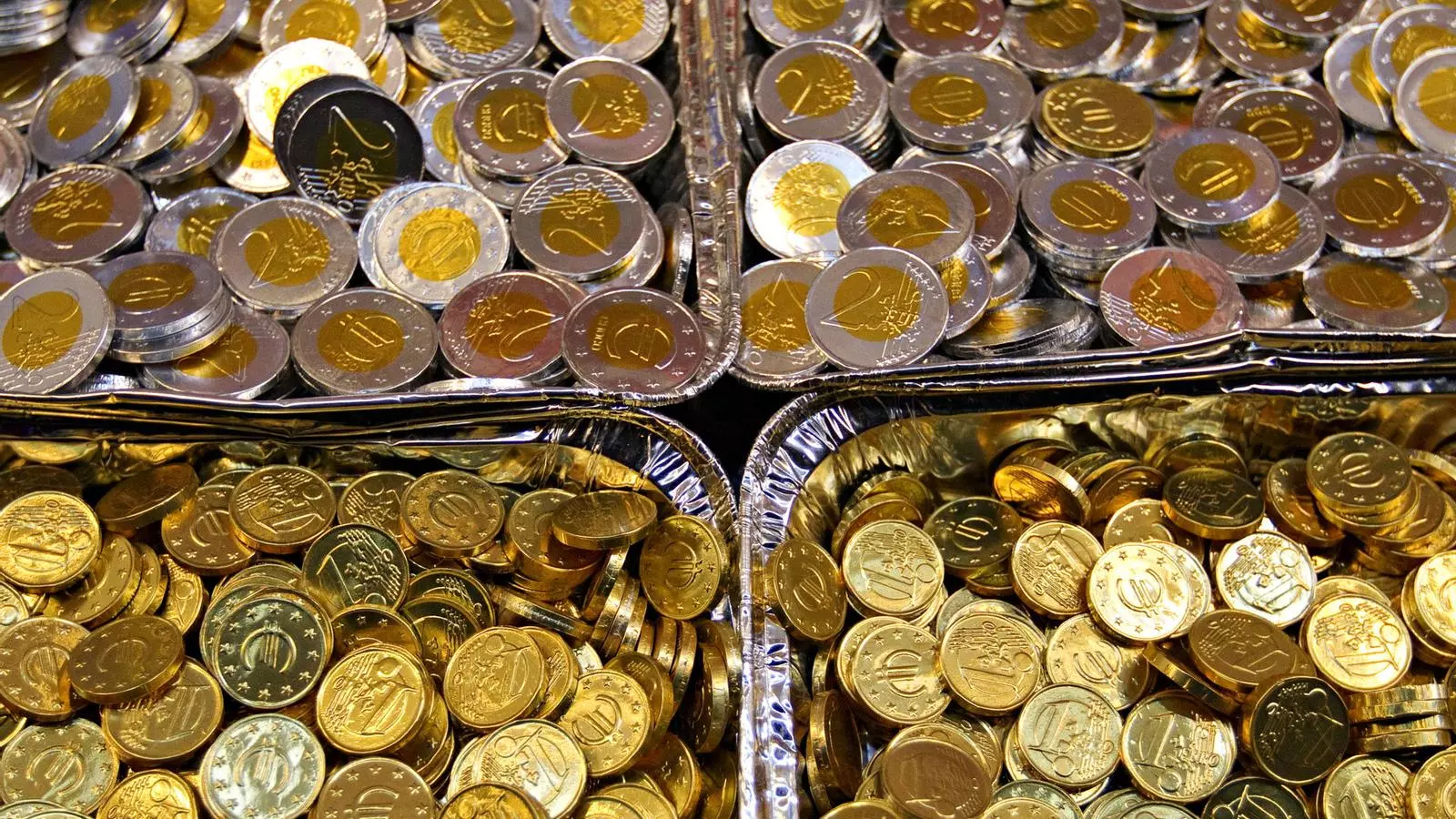 L'esfondrament i recomposició del sistema financer està ple d'opacitats.