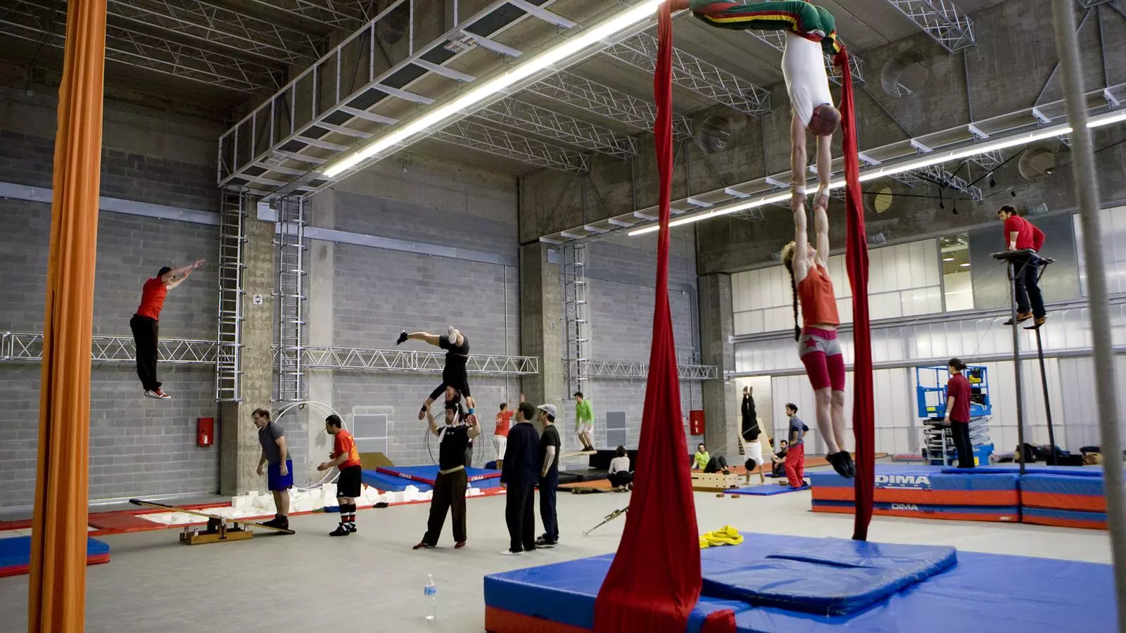 La sala d'entrenament de La Central del Circ (Parc del Fòrum).