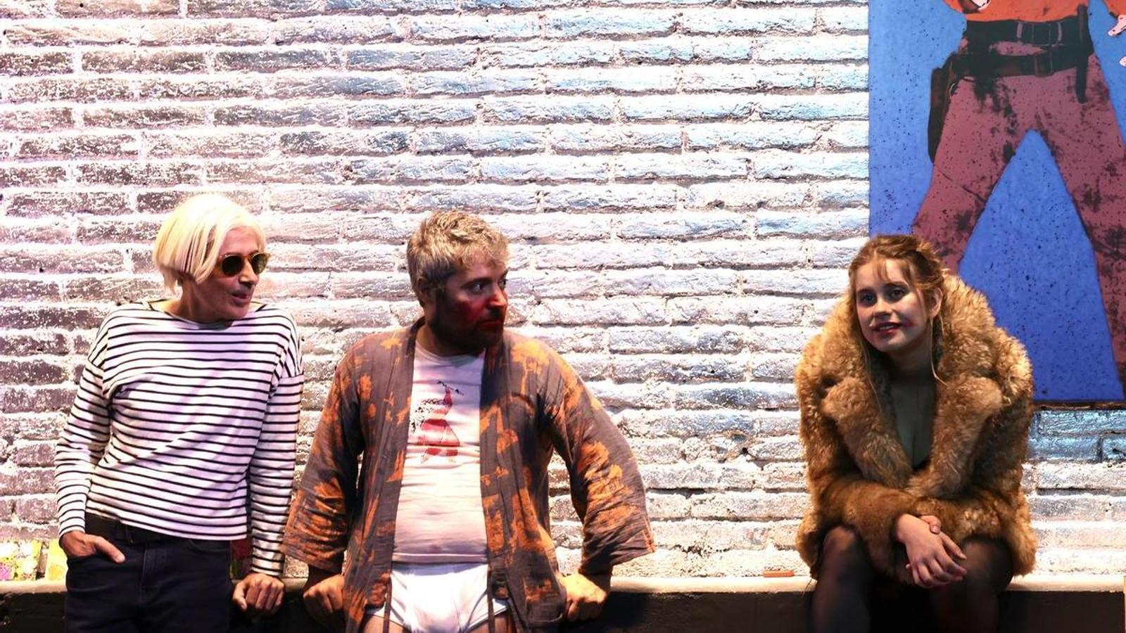 Andy Warhol (Lluís Villanueva) in Rigola's 'Factory'.