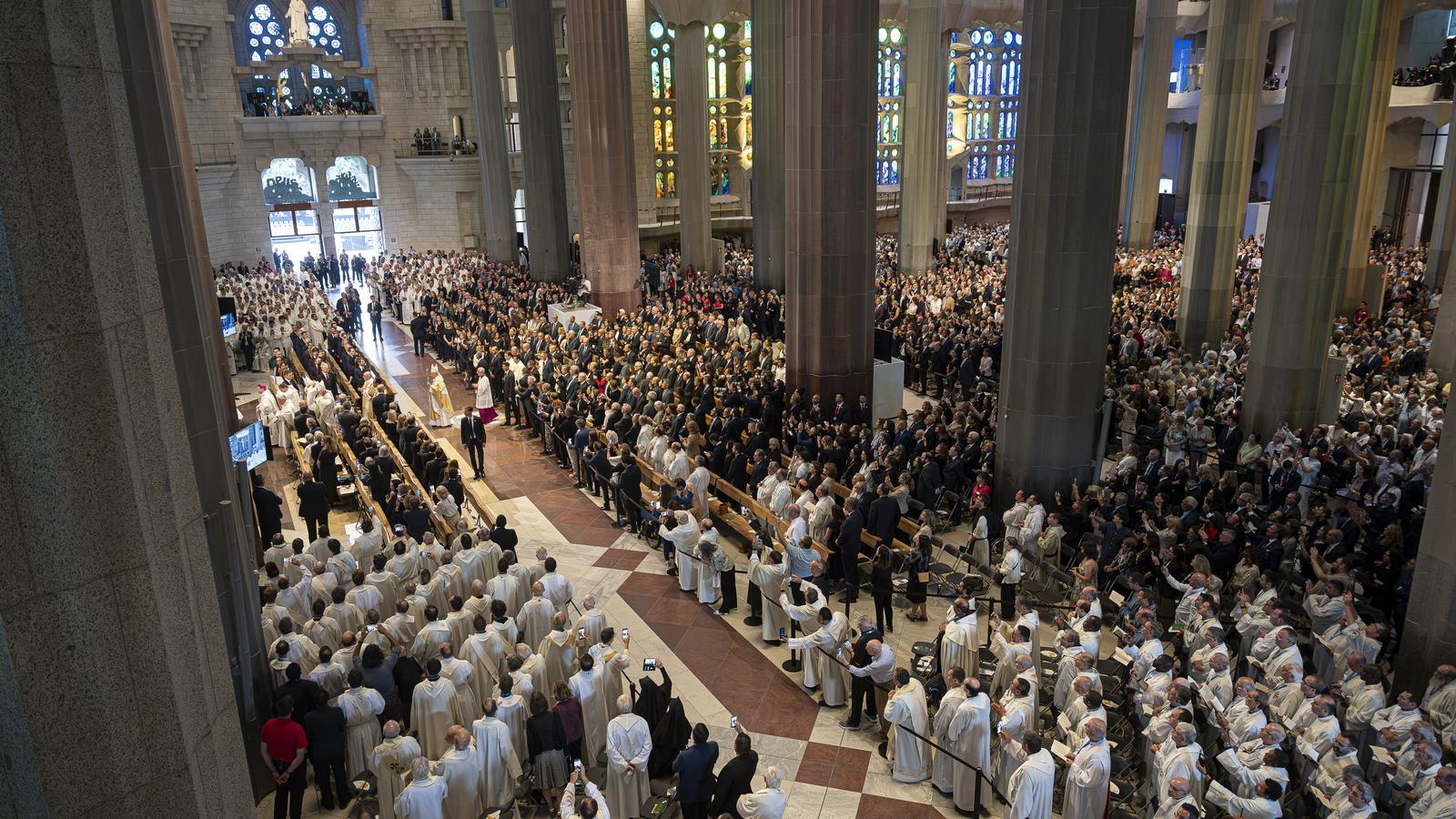 Pope Leo XIV blesses the Sagrada Familia, Antoni Gaudí's masterpiece in Barcelona.