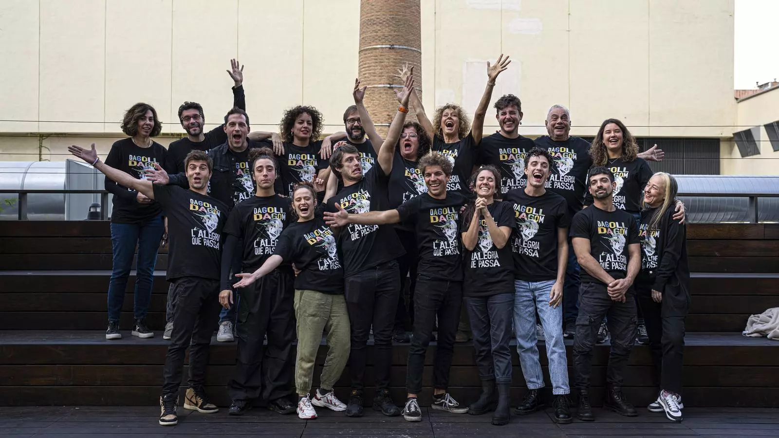 La companyia de 'L'alegria que passa', el nou espectacle de Dagoll Dagom