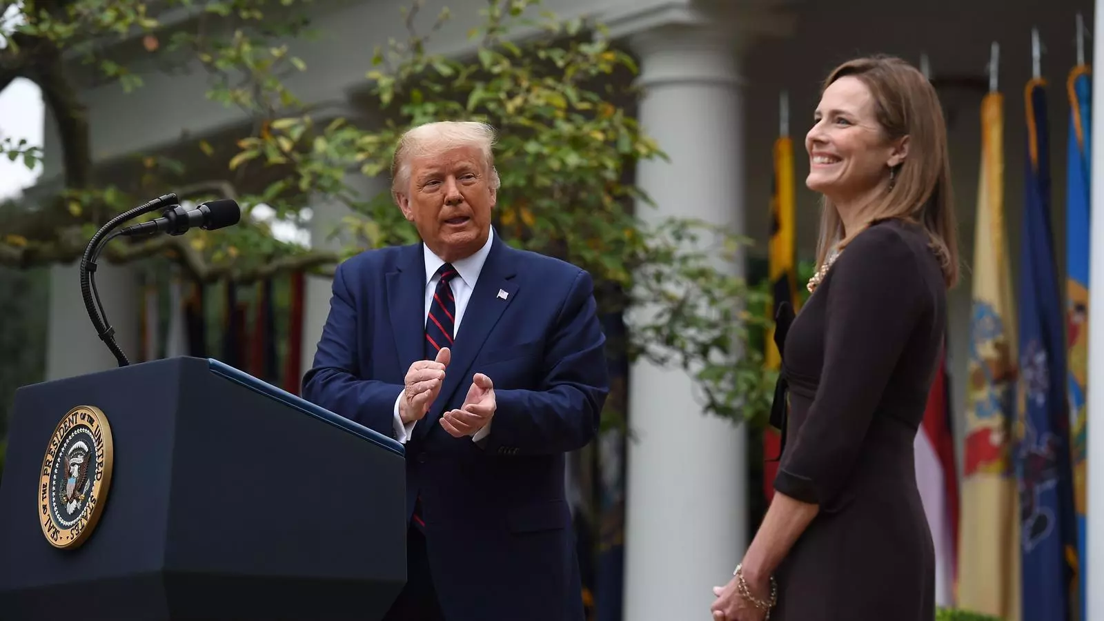 Donald Trump fent l'anunci avui