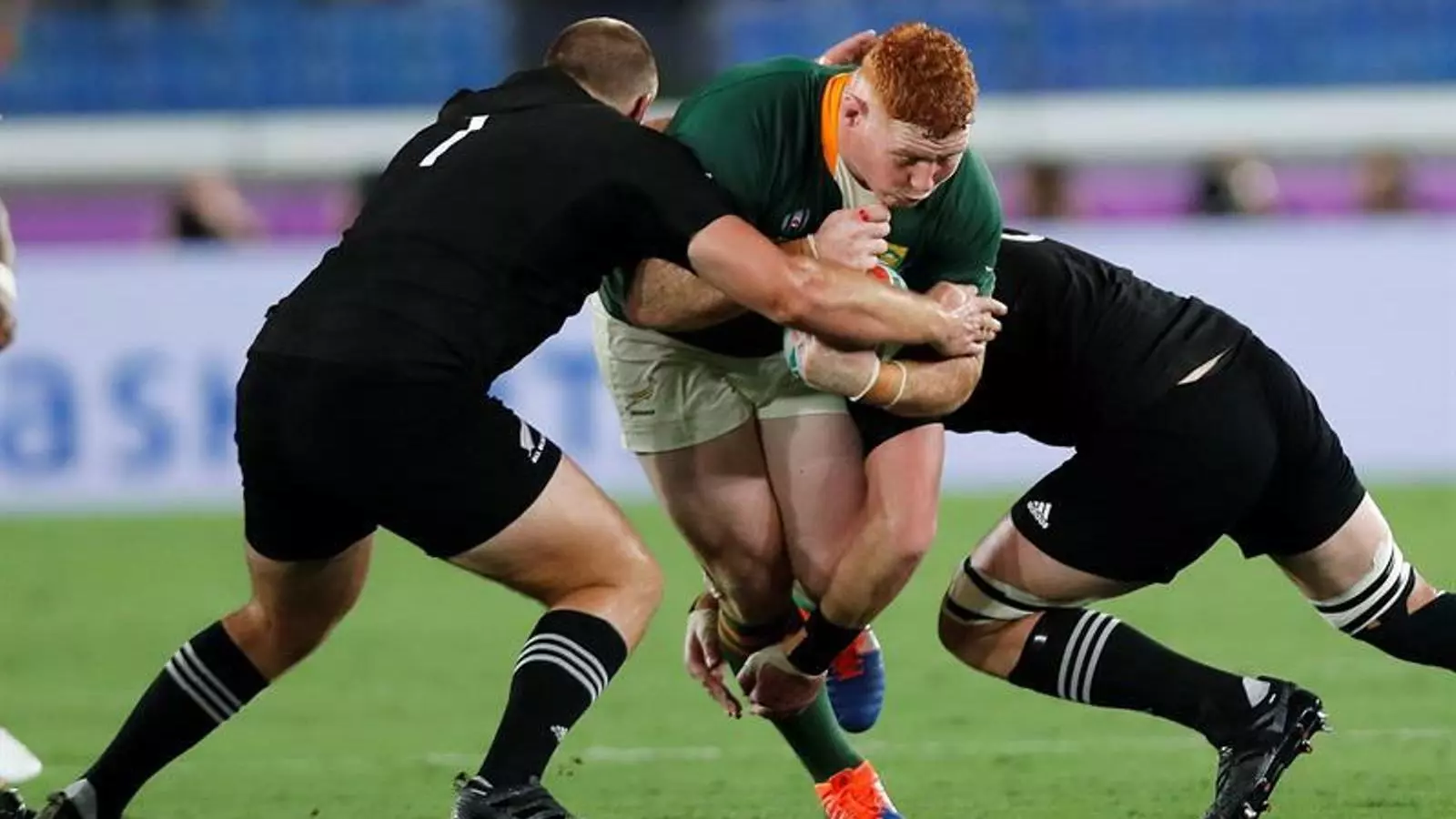 Els All Blacks debuten derrotant amb patiments a Sud-àfrica