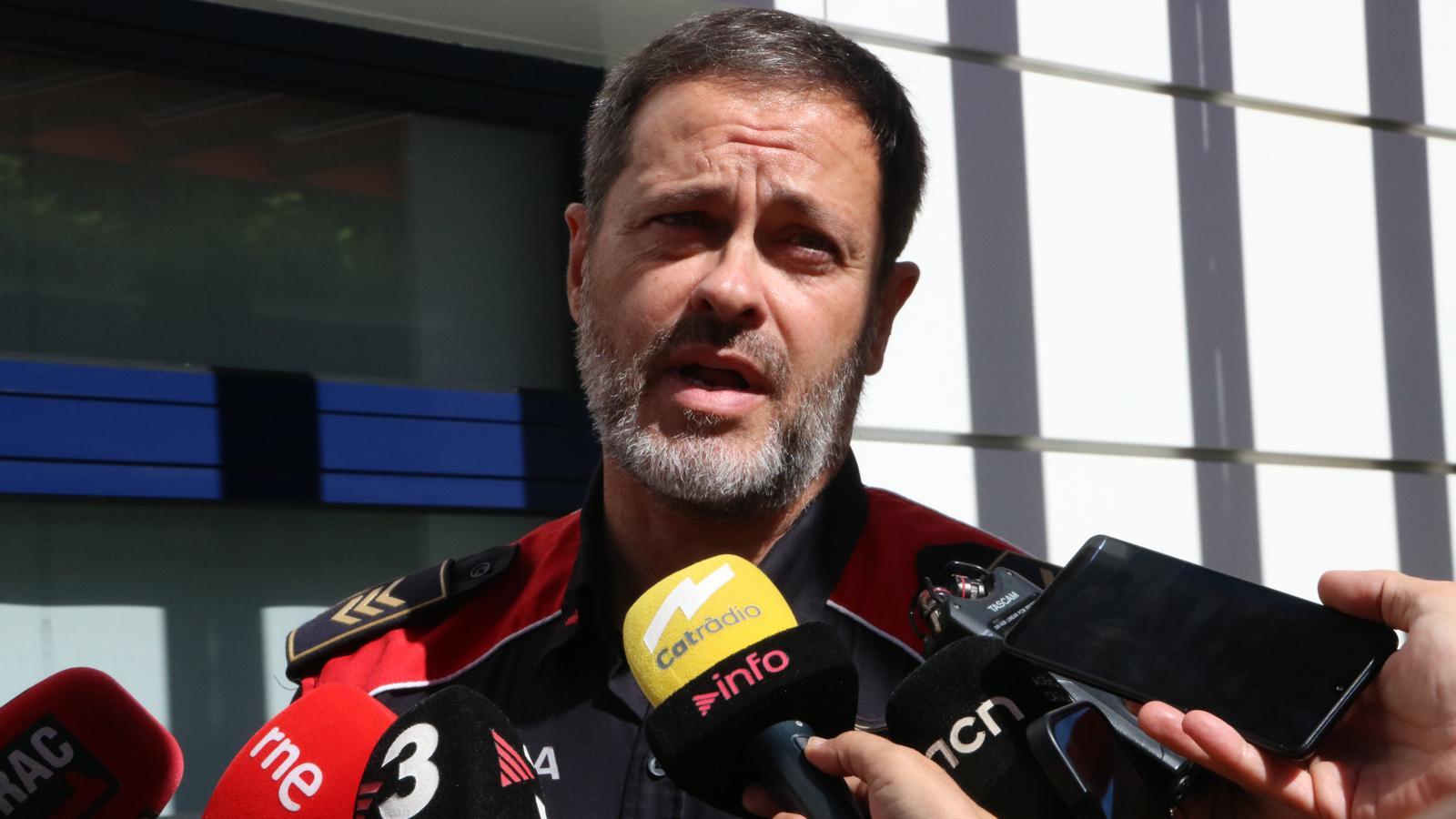 El subinspector y jefe del área central de delitos económicos de la DIC, Jordi Casanovas, explicando el caso.