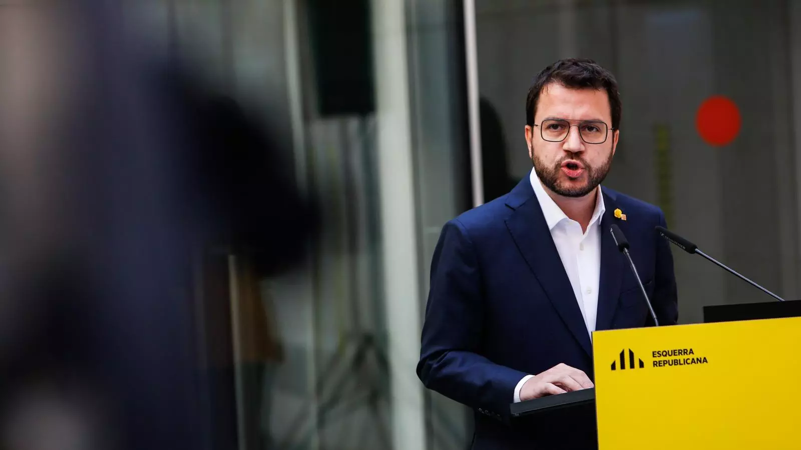 El coordinador nacional d'ERC, Pere Aragonès, en roda de premsa