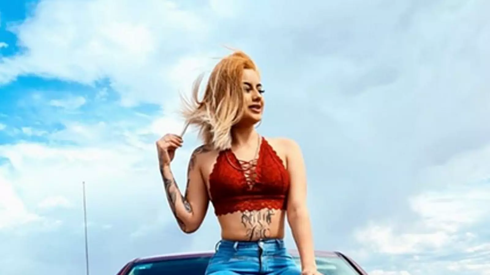 La 'influencer' mexicana Areline Martínez, morta mentre simulava un segrest per al seu Tik Tok