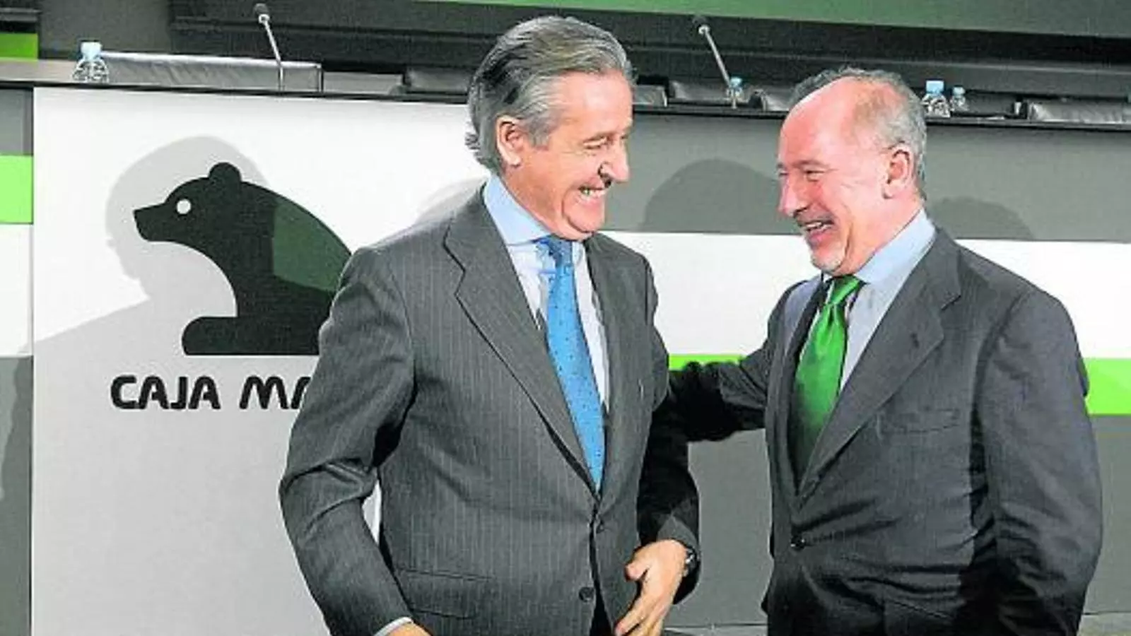 RELLEU AL CAPDAVANT D'UNA ENTITAT AMB PROBLEMES Miguel Blesa (esquerra) va ser substituït per l'exministre d'Economia del PP Rodrigo Rato en la presidència de Caja Madrid el gener del 2010. Rato va liderar la conversió en Bankia i va acabar apartat de la gestió quan el banc va ser nacionalitzat.