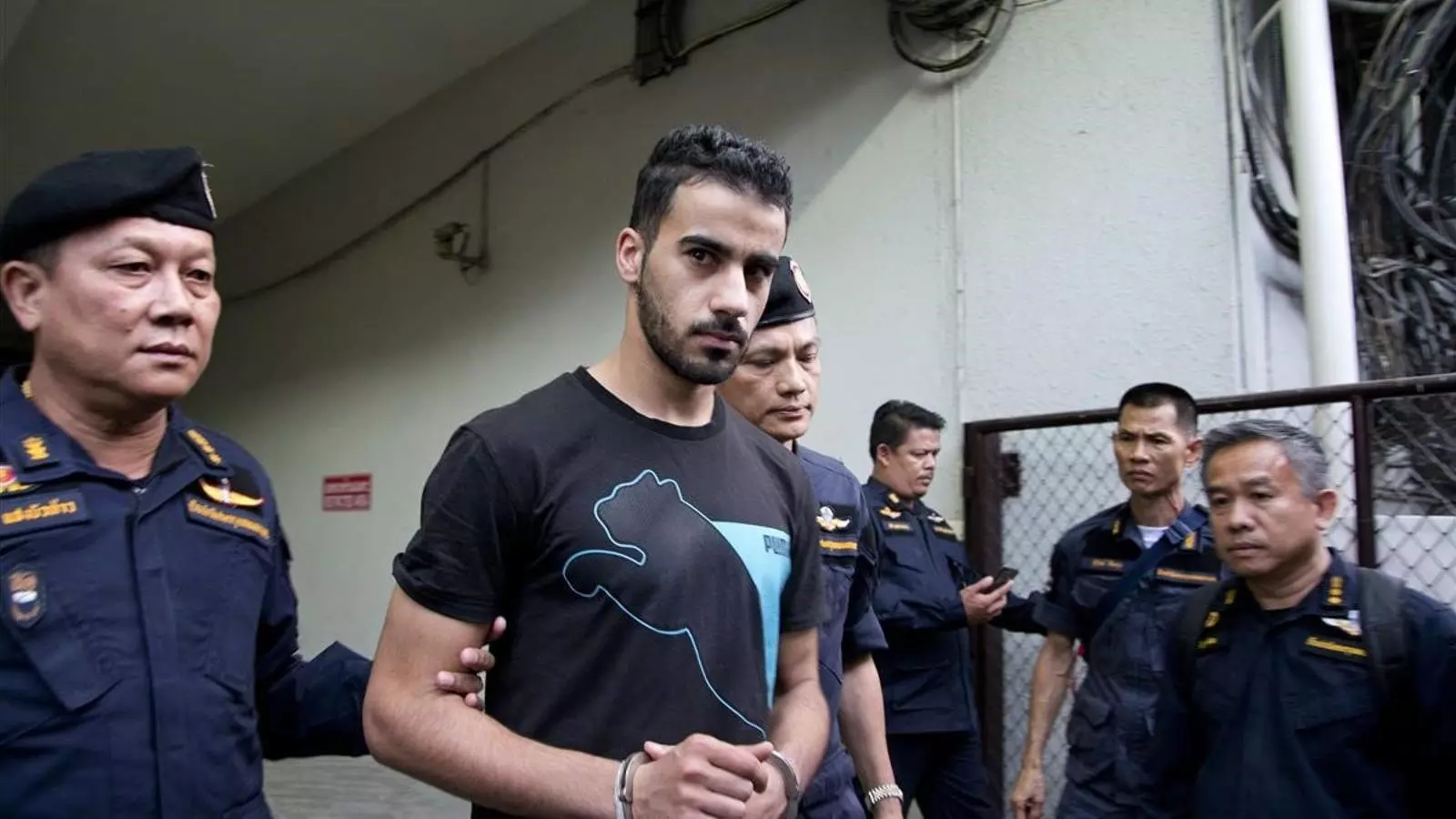 El calvari de Hakeem al-Araibi, el futbolista detingut durant la seva lluna de mel