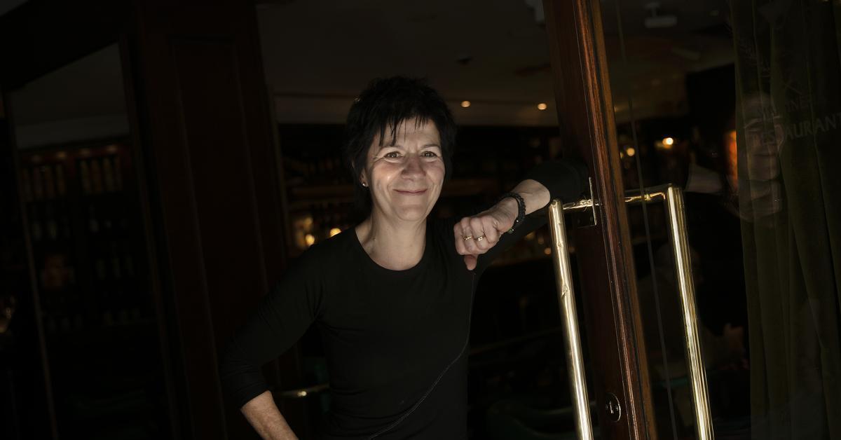 Empar Moliner publica 'Instruccions per viure sense ella', un llibre on converteix en nucli dramàtic un motiu que el feminisme posa sempre al centre dels seus discursos.