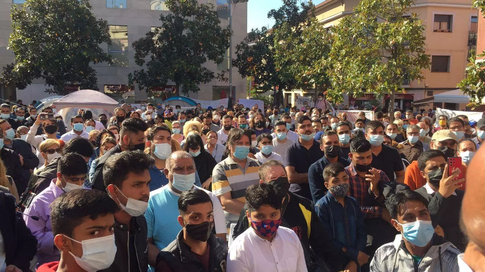 La concentració per la mort del botiguer en una imatge del passat 11 d'octubre