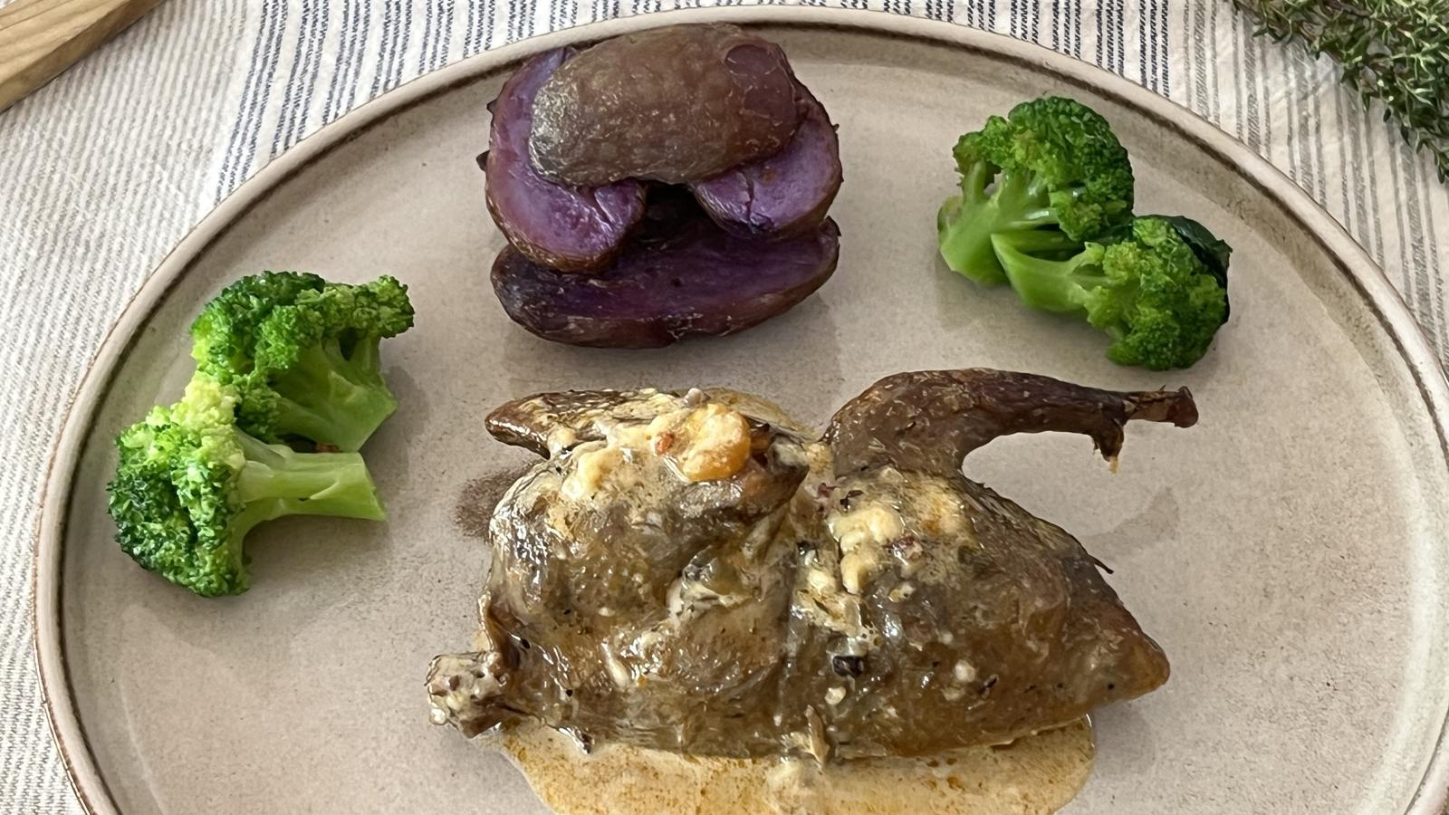 The squab was not simply a subsistence product, but was an animal appreciated for special occasions.