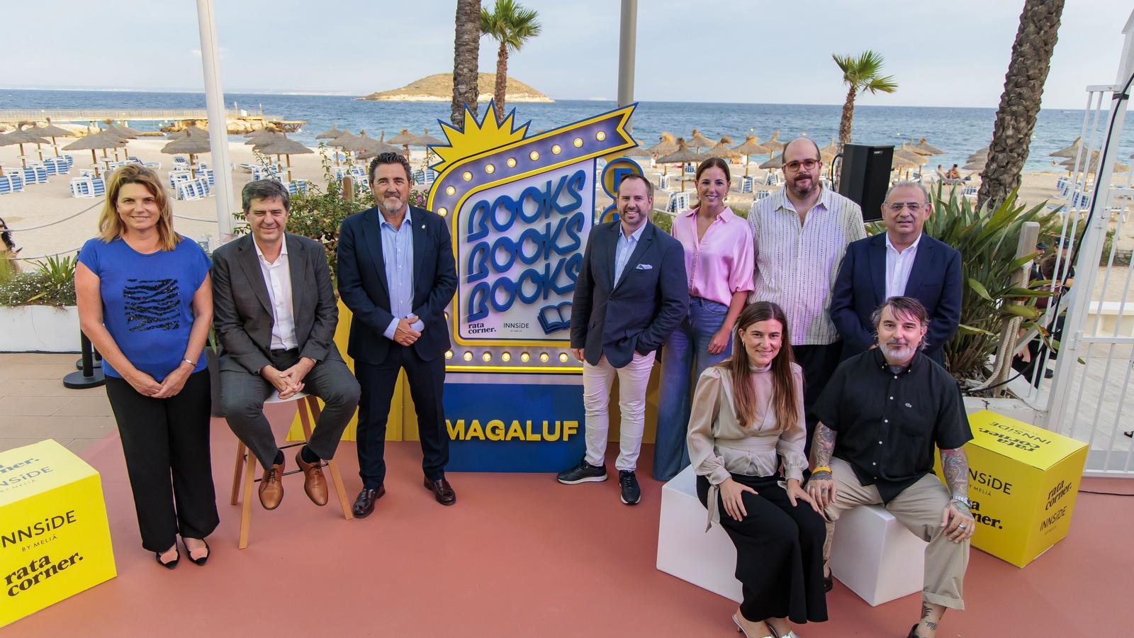 Elisa Montserrat, Jaume Bauzà, Juan Antonio Amengual, Adrián Prado, Antònia Roca, Miquel Ferrer, Alfonso Rodríguez y abajo, Sofía Muntaner y Edy Ponsa la inauguración de FLEM 26.