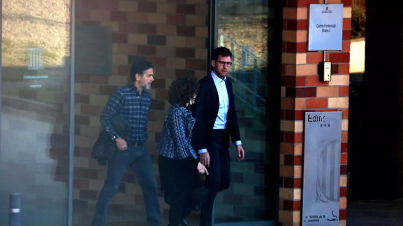Oriol Pujol sortint de la presó de Birans 2 el passat 29 de març