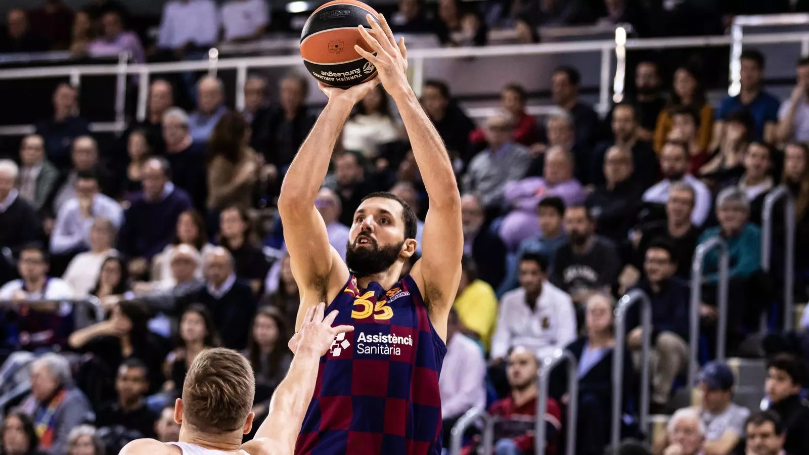 El Barça desxifra a temps l’Estrella Roja (86-82)