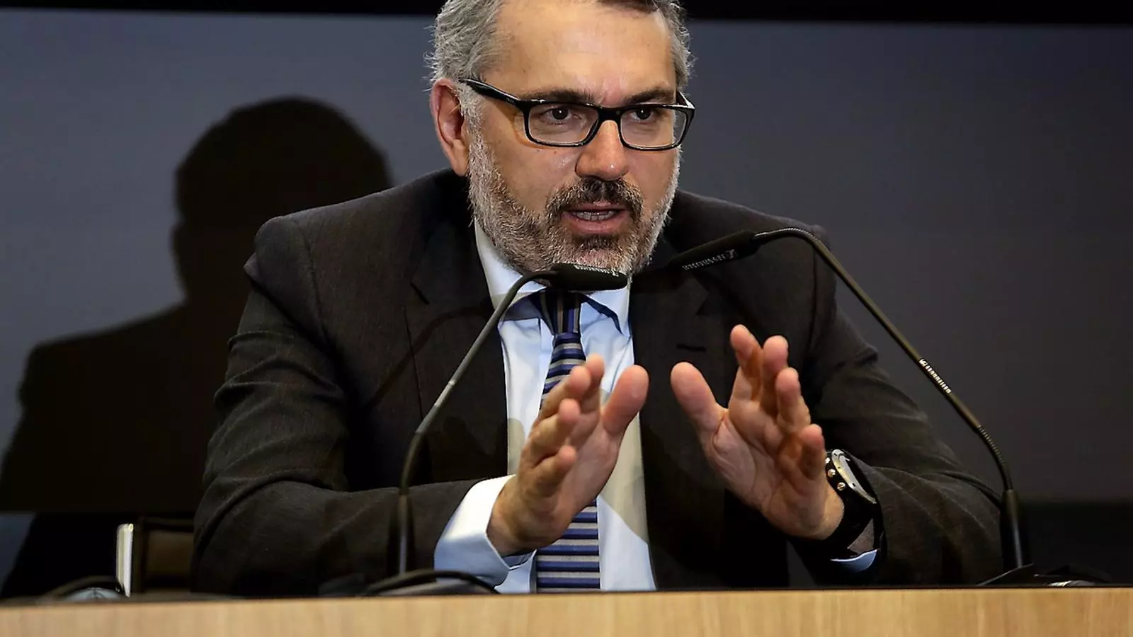 El president de Puig, Marc Puig, va reconèixer que la integració de Jean Paul Gaultier reduirà els beneficis durant els pròxims dos anys.