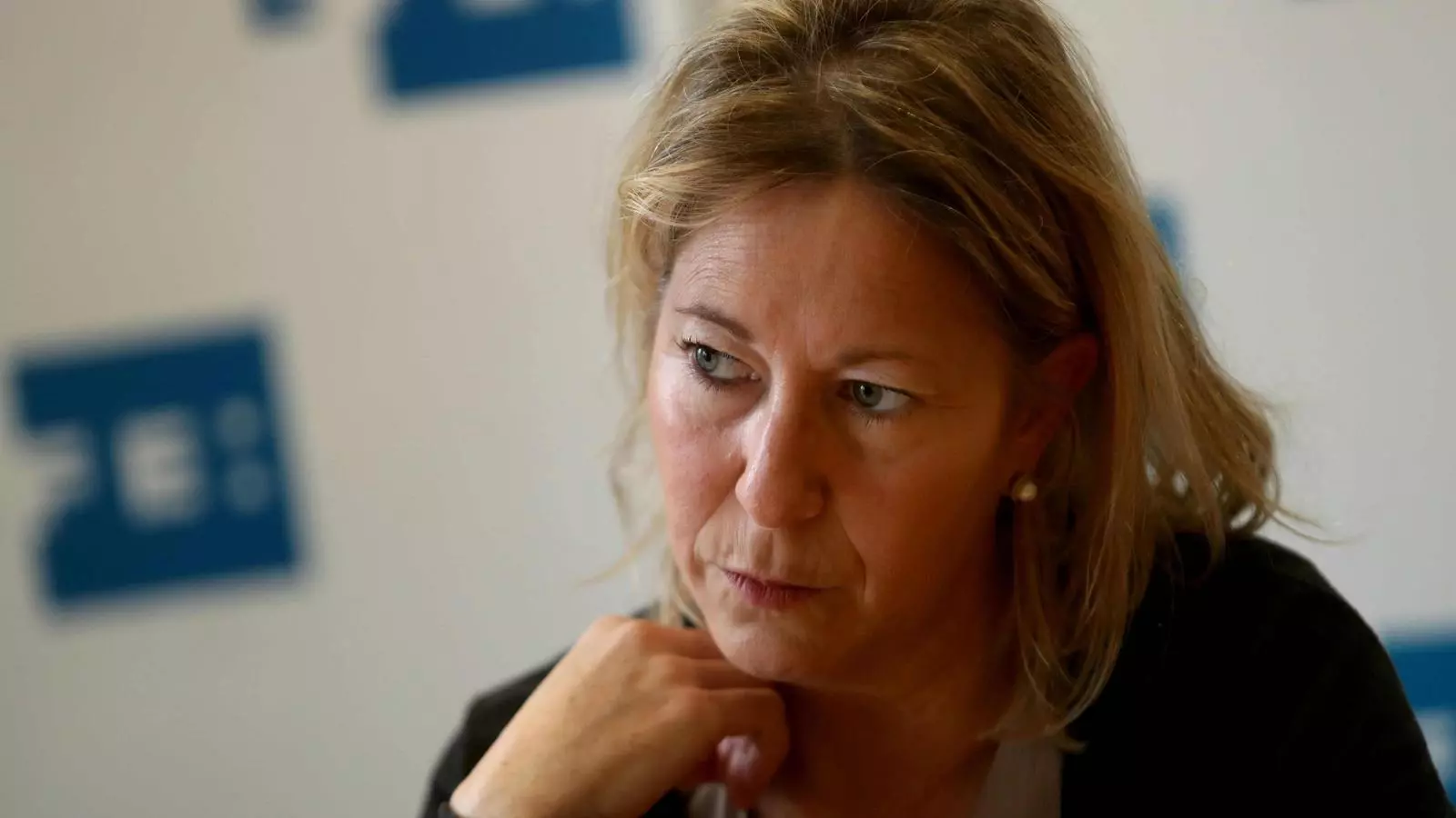Neus Munté durant l'entrevista amb l'agència EFE
