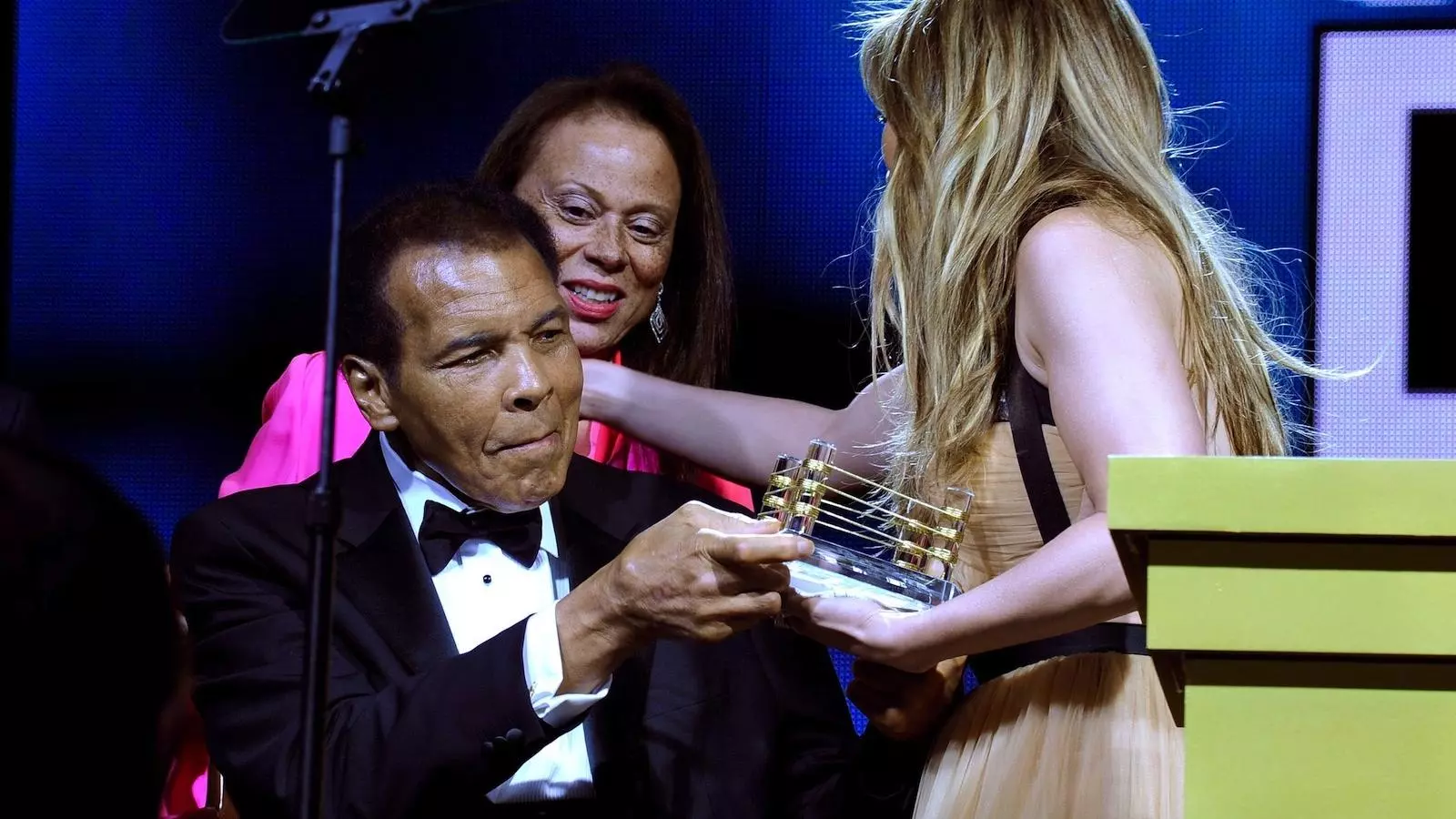 Mor als 74 anys el boxejador Muhammad Ali