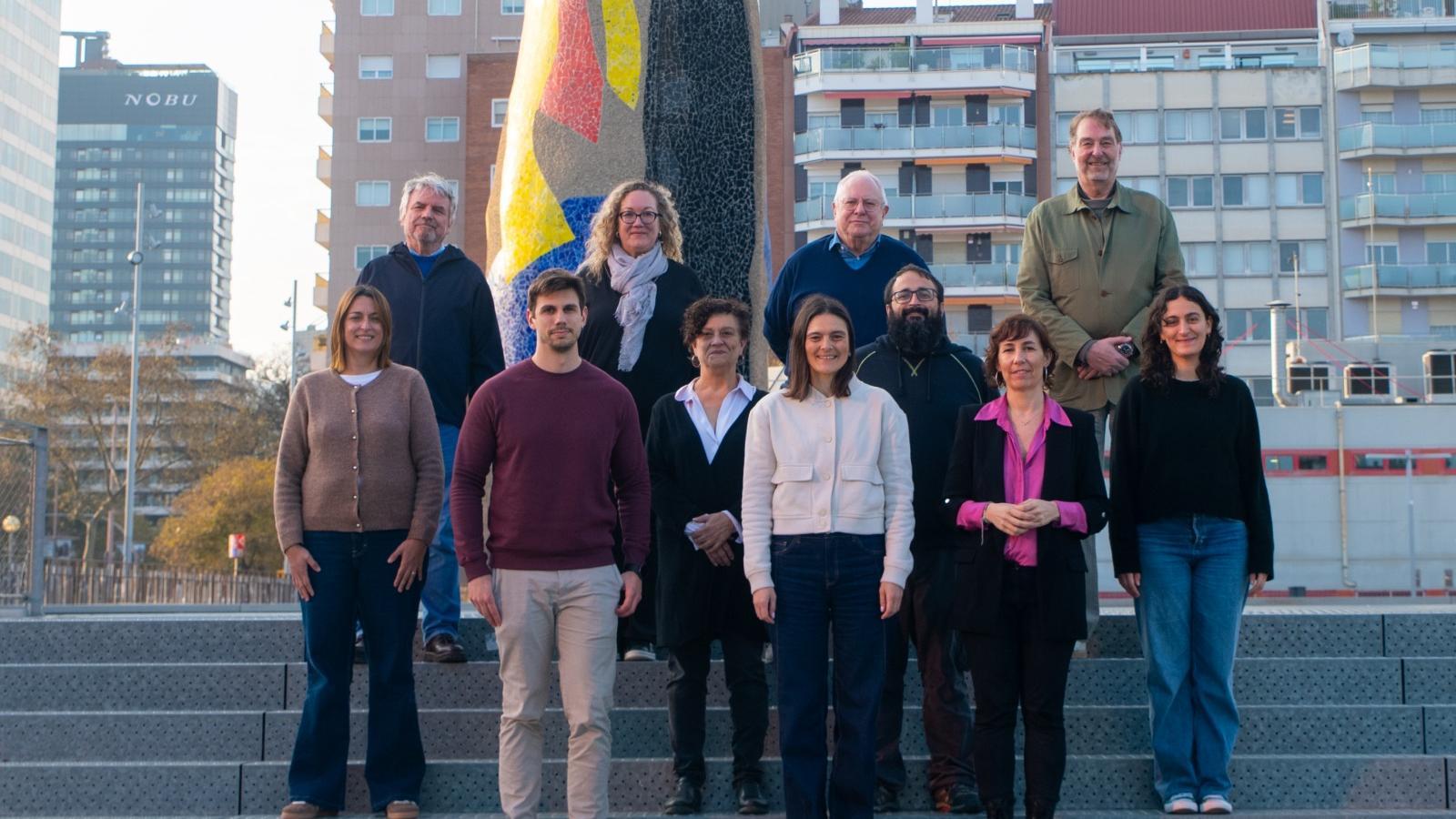 L'equip de Rosa Suriñach per liderar la federació d'ERC a Barcelona.