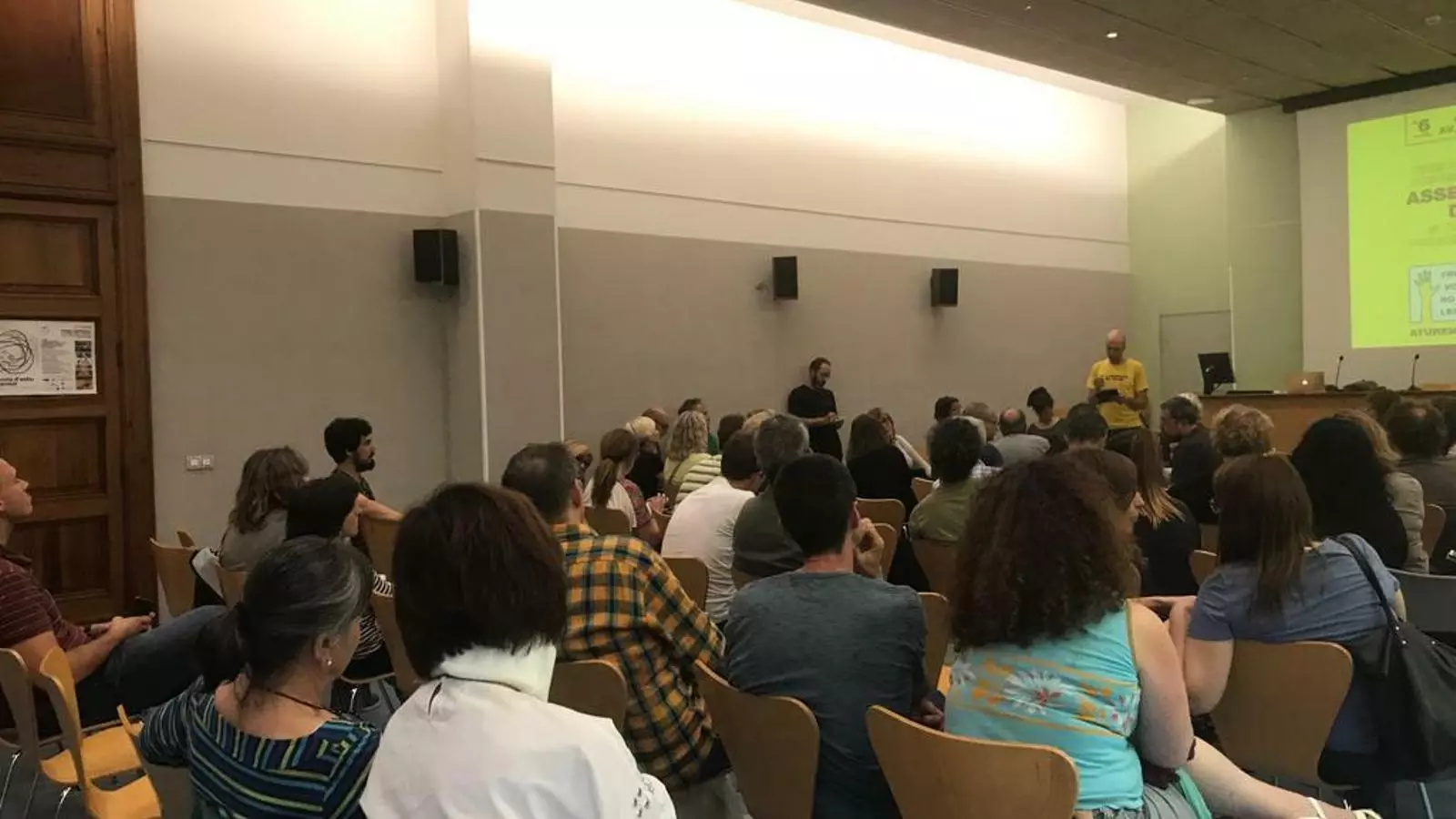 Els sindicats d'educació demanen el cessament del director general de FP de la Generalitat