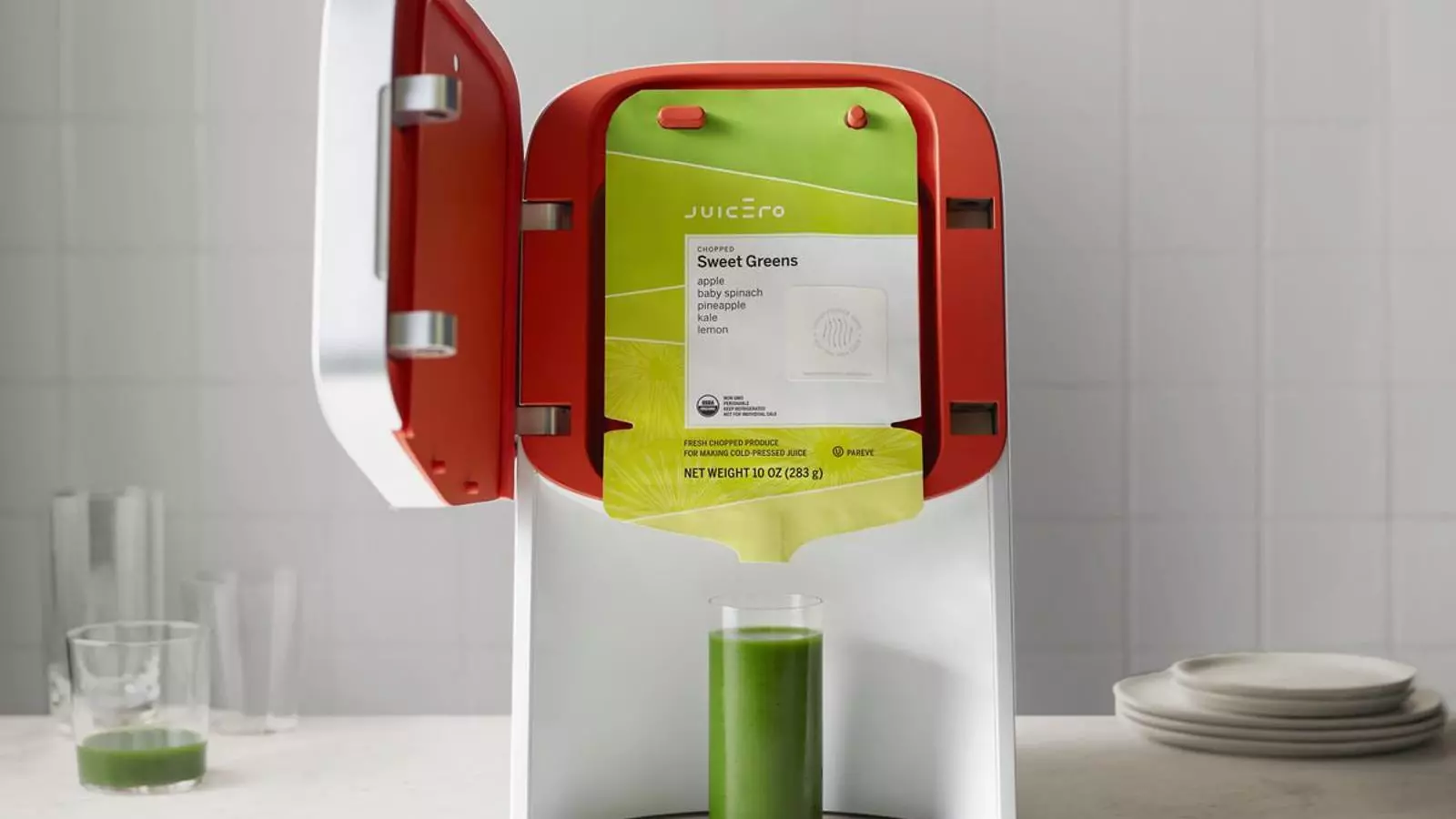 La Nespresso dels sucs de fruita “Amb Juicero queda clar que hi ha dos tipus d’emprenedors: els que s’enamoren del producte i els que pensen més en el client final. Evans era dels primers -explica David Maldonado, professor de la UdG-. Els inversors van confiar en ell, però van analitzar fatal el producte. Sens dubte, es mereixen una estirada d’orelles”, sentencia.