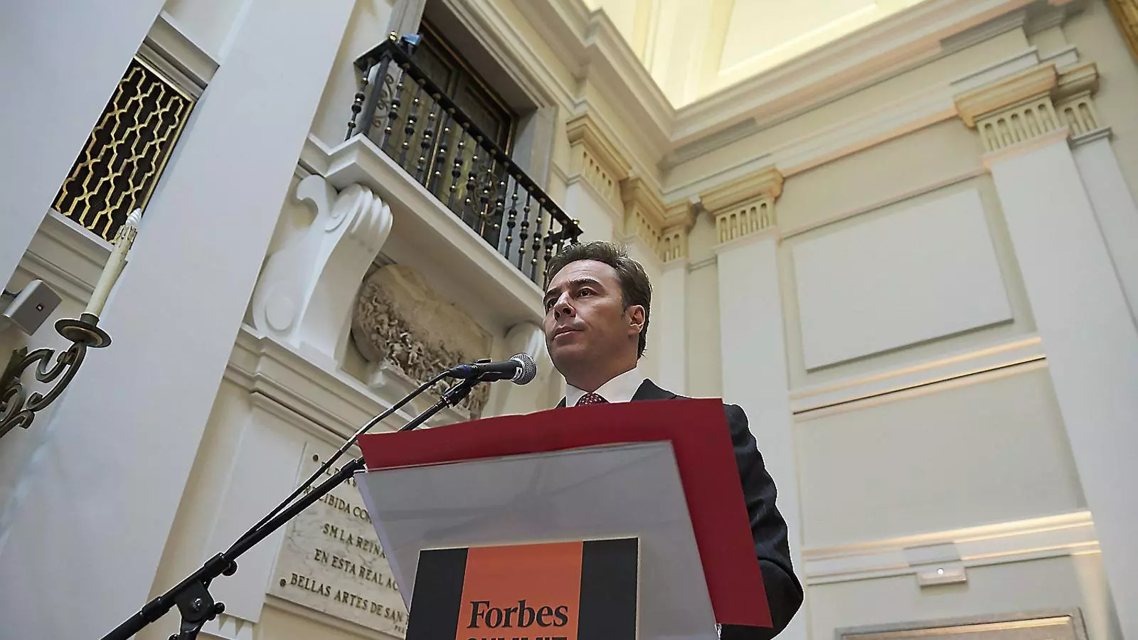 Dimas Gimeno perd el poder executiu a El Corte Inglés
