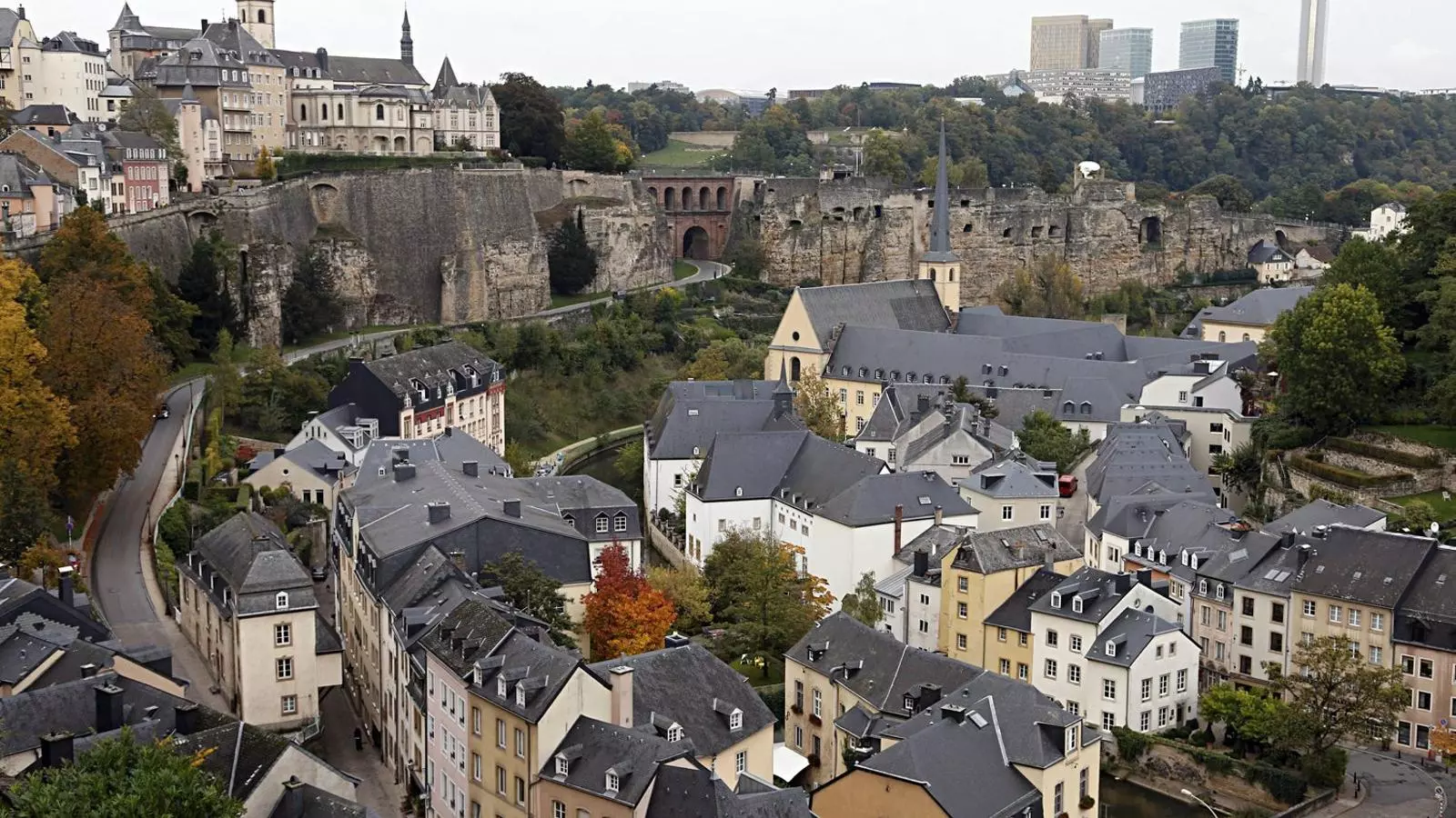 Luxemburg és un dels grans refugis fiscals de la UE amb menys població que la suma dels barris de l’Eixample, Sarrià i Gràcia.