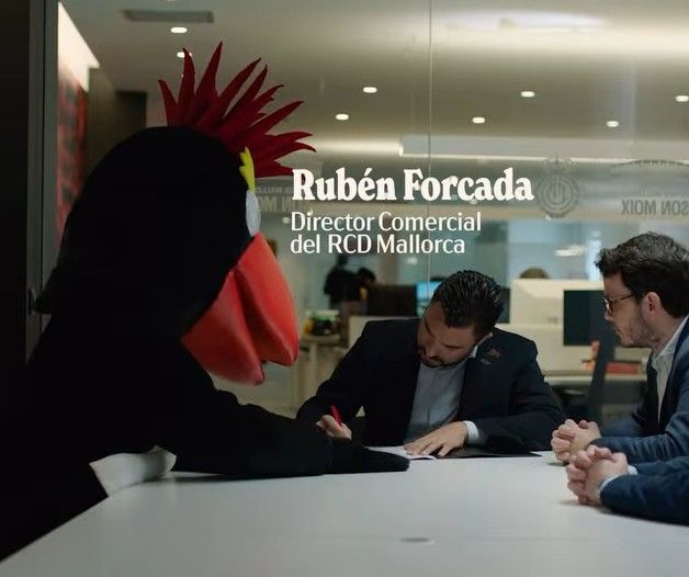 Punky fitxa pel RCE Mallorca com a mascota i patrocinador després d’una campanya viral