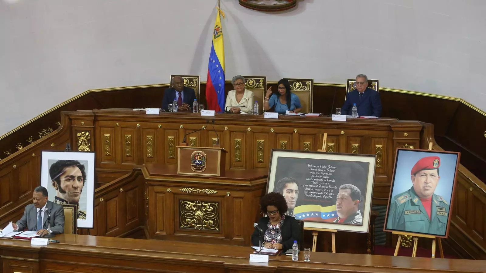 Trump amenaça Nicolás Maduro amb una intervenció militar