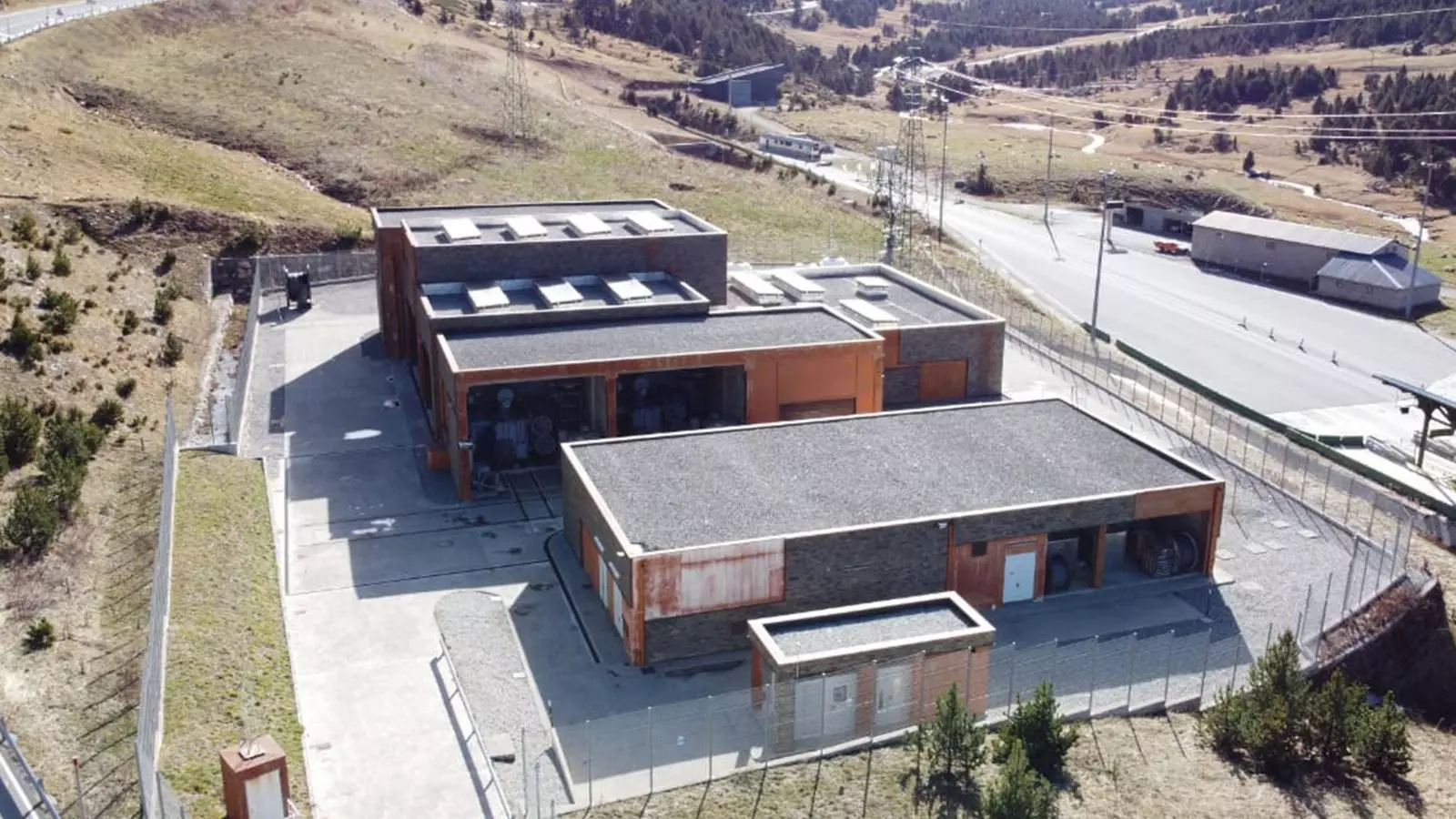 El terreny a Grau Roig on s'instal·larà el projecte fotovoltaic de FEDA.