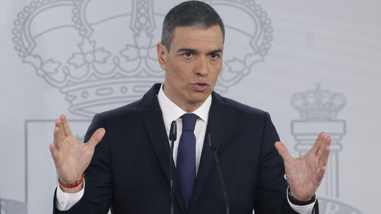 El presidente español, Pedro Sánchez, en rueda de prensa en la Moncloa