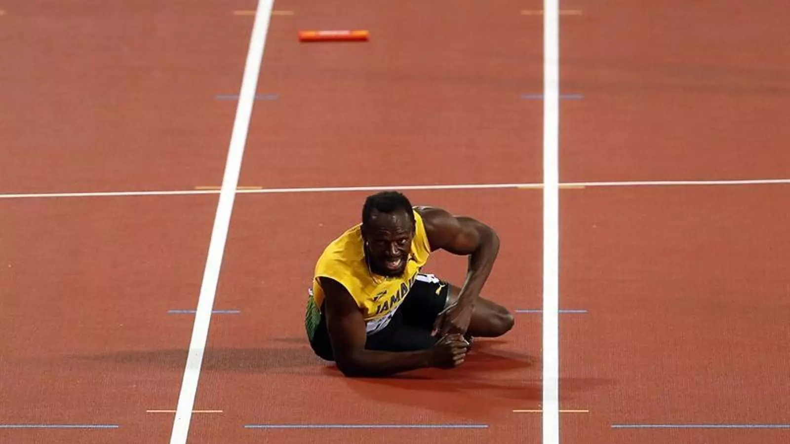 Usain Bolt es lesiona en la darrera cursa