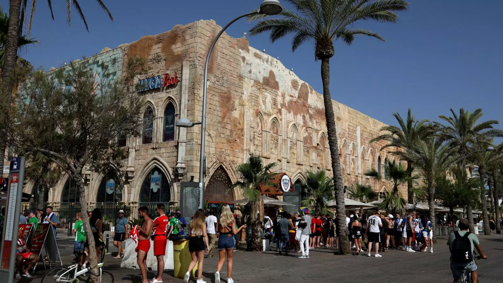 Megapark, la macrodiscoteca a l’aire lliure que hi ha a l’Arenal.