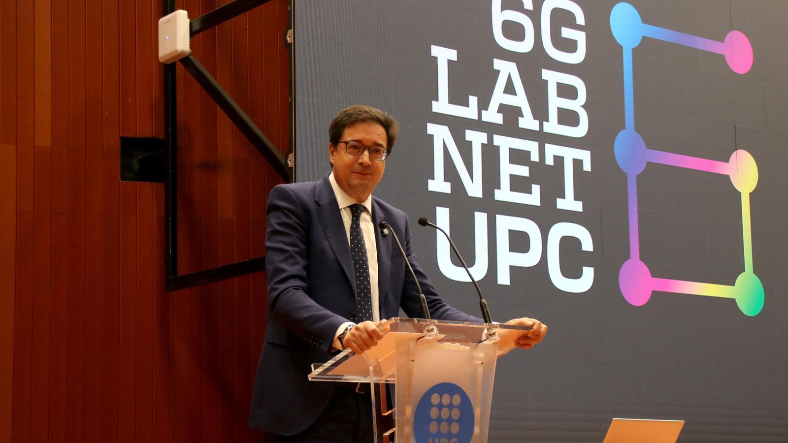 El ministro para la Transformación Digital, Óscar López, en la presentación del proyecto 6GLabNet