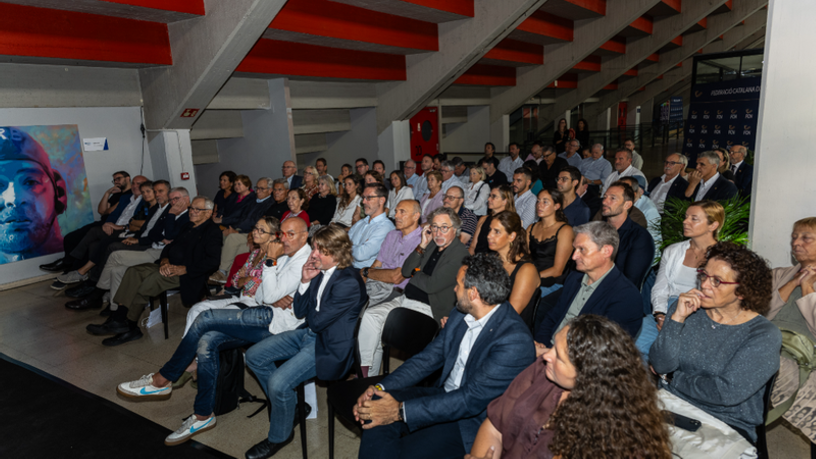 La piscina Sant Jordi de Barcelona celebra 60 años pensando en el futuro