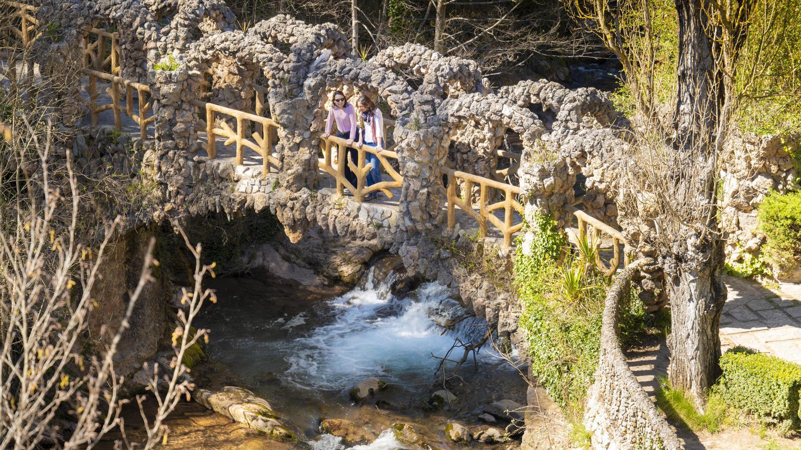 Jardines Artigas de Antoni Gaudí en la Pobla de Lillet