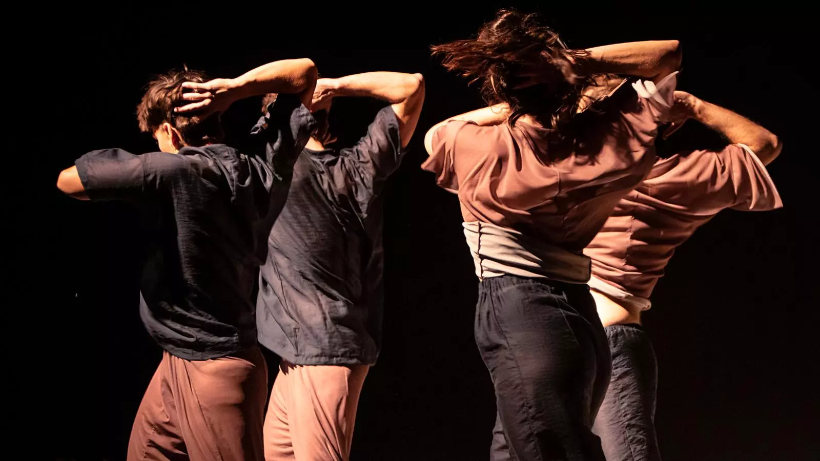 Una escena de l'espectacle 'Rojos'