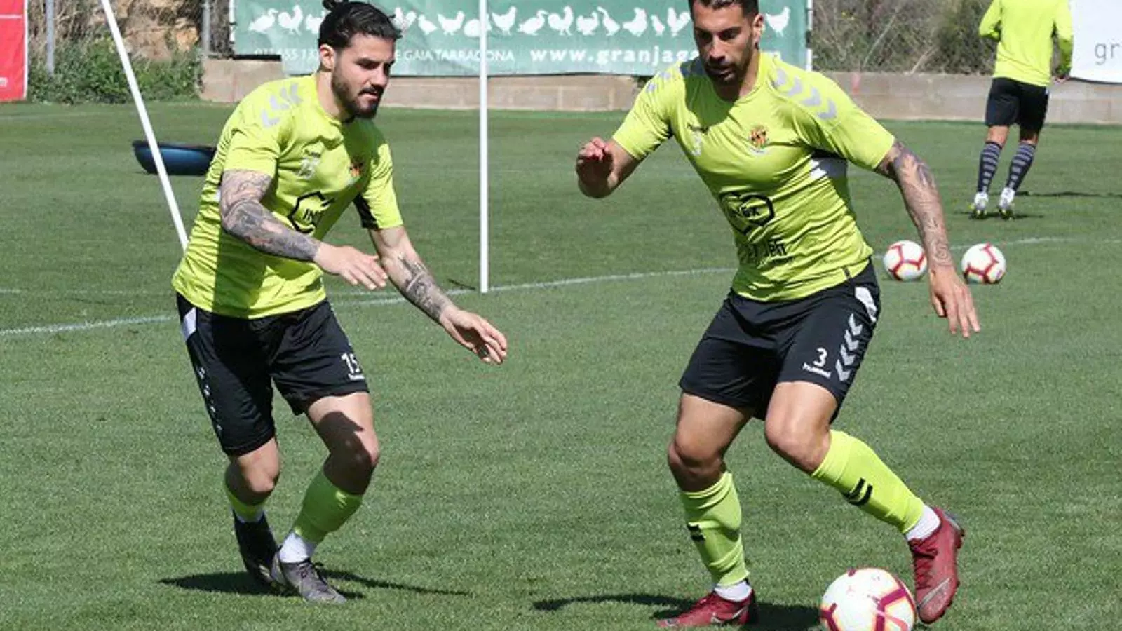 Els jugadors del Nàstic, durant l'últim entrenament abans d'enfrontar-se al Numància