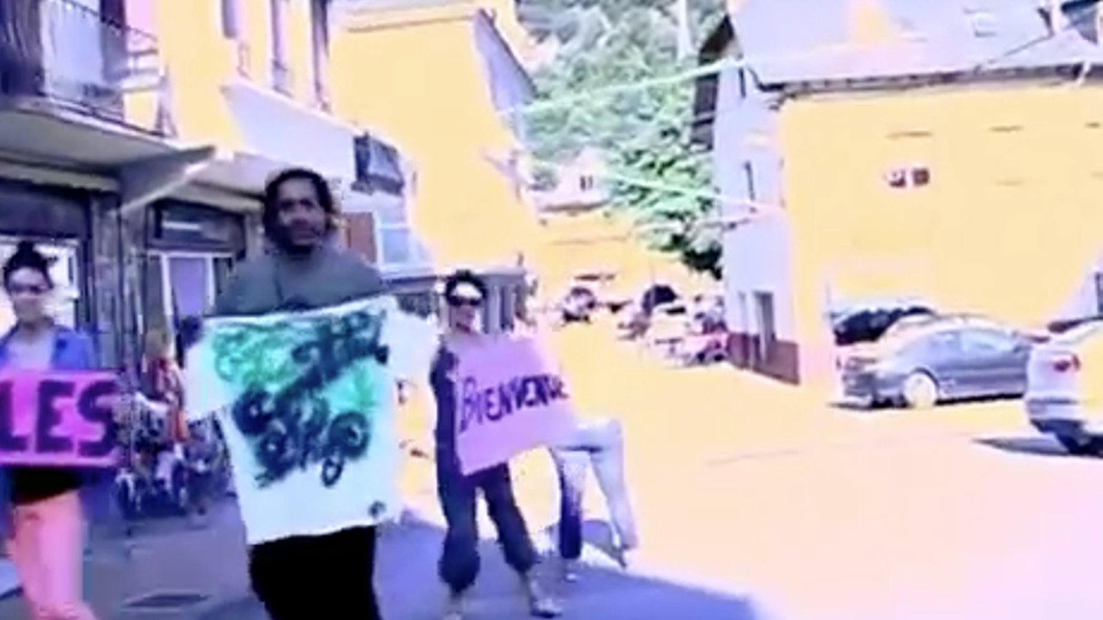 Els veïns de Les fan un Lipdub per promocionar aquest poble aranès després de les riuades