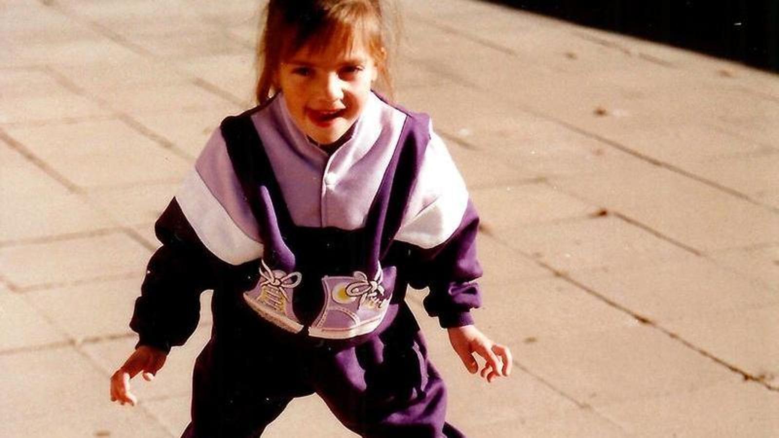 The writer Regina Rodríguez Sirvent when she was little